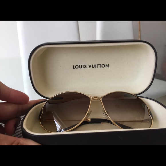 Louis Vuitton Accessories - Glasses